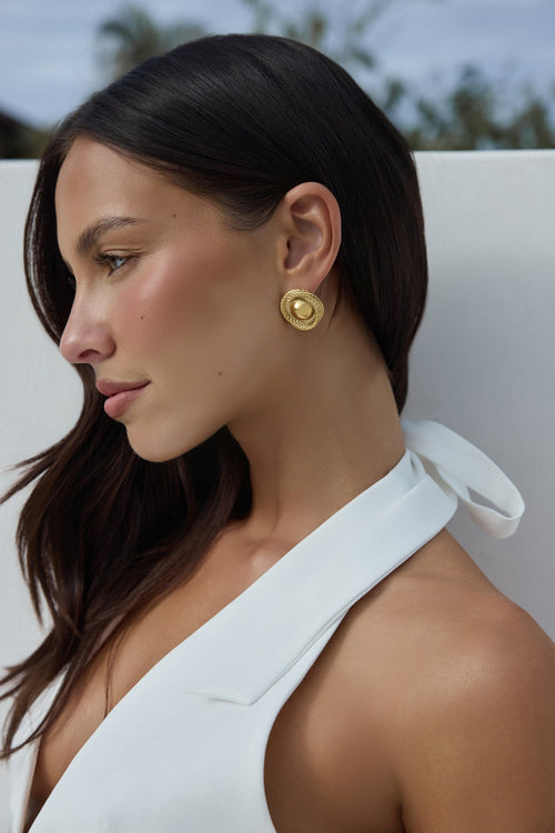 Boutique Piece Earrings Gold