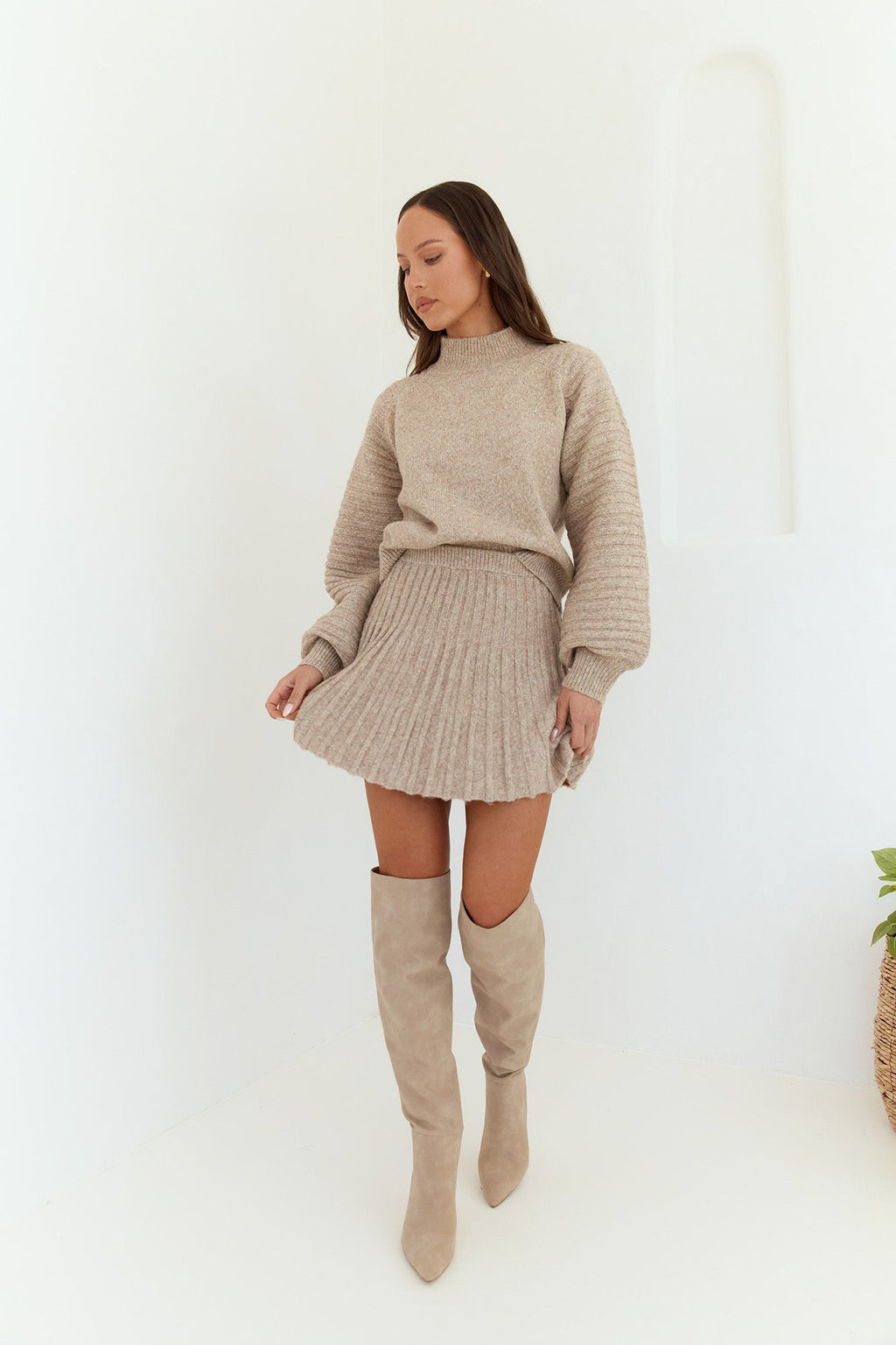 Seasonal Style Knit Sweater Camel