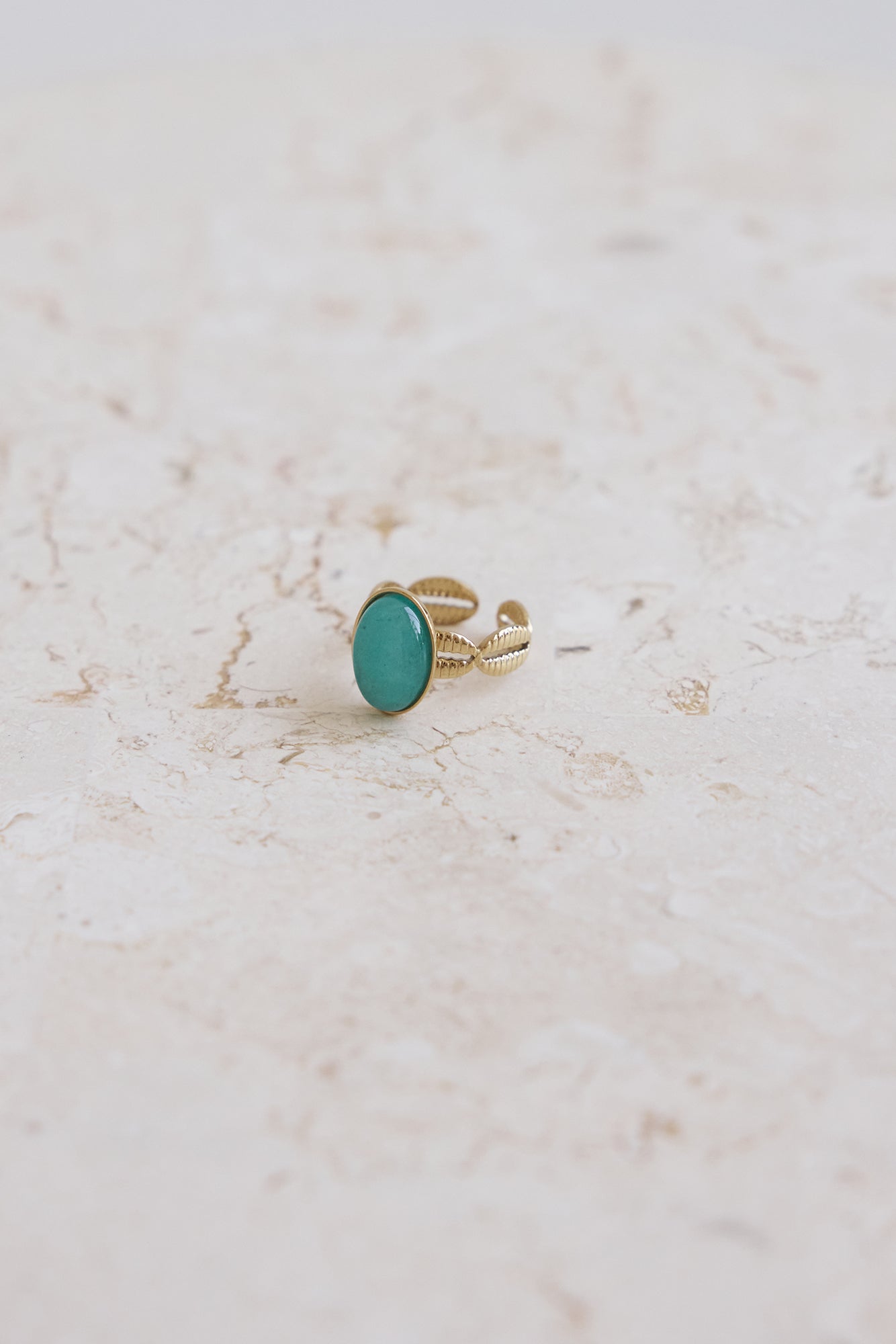Worldly Wonders Ring Green Gold