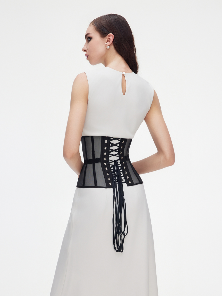 Cape Form: Elegant Cape for Effortless Style