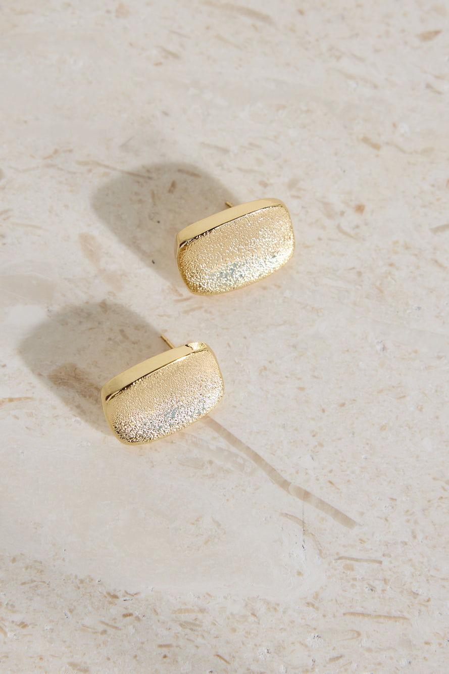18K Gold Plated Focused Earrings Gold