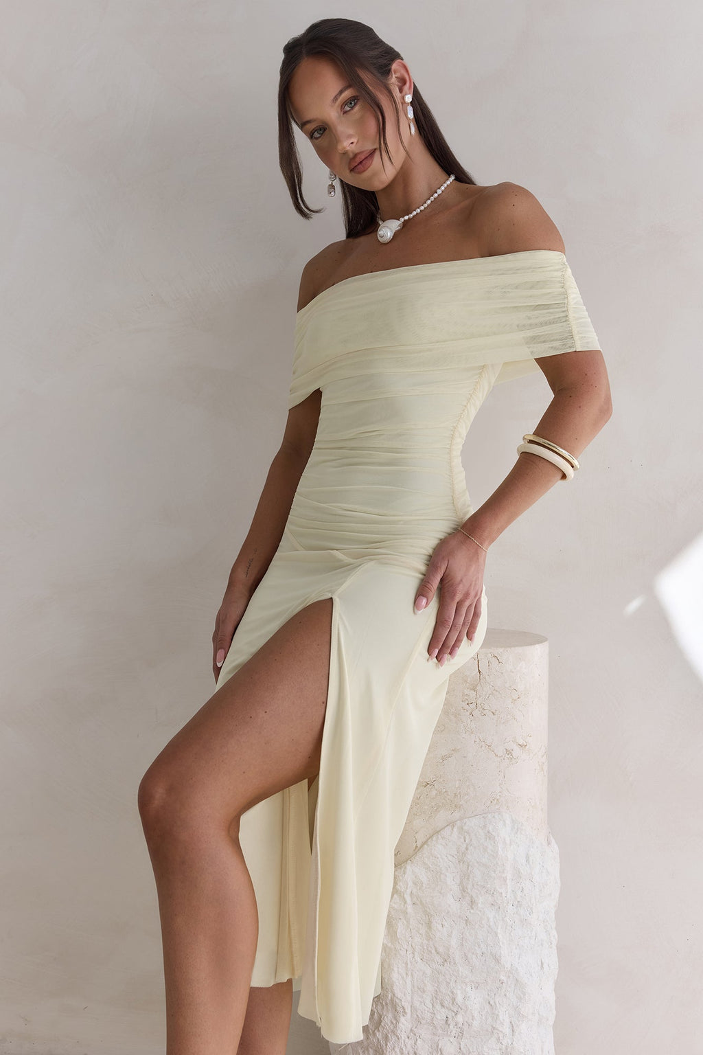 Santorini Strolls Off Shoulder Midi Dress Yellow
