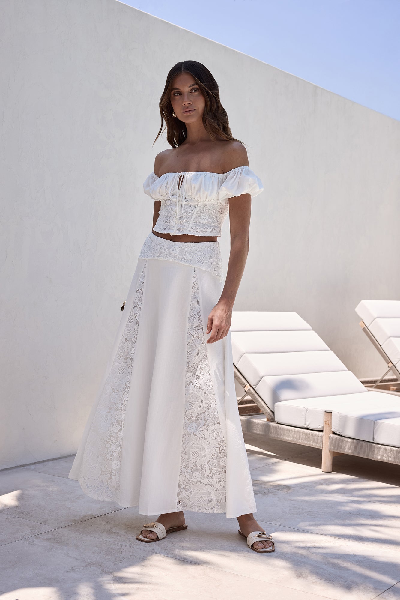 Sandy Shoreline Set White
