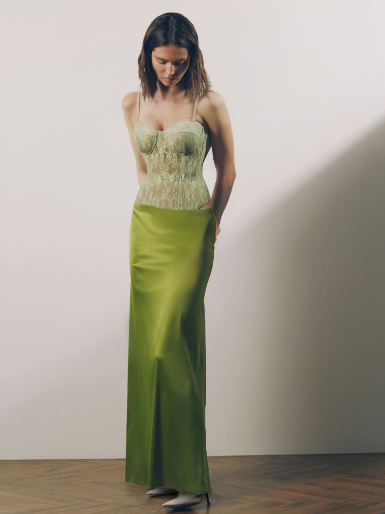Moss Luxe Corset – Elegant, Sculpted Silhouette