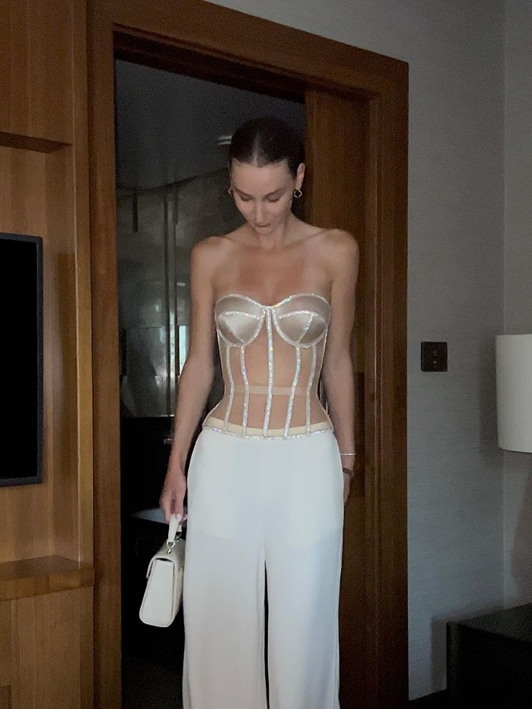 Beige Secret-Form Bra with Rhinestones