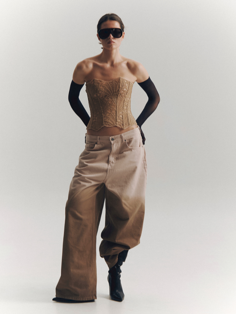 Florence Corset - Timeless Elegance with a Curve-Flattering Fit
