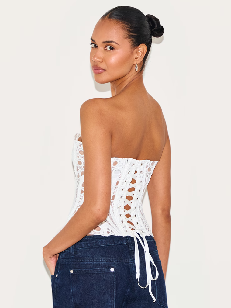 Florence Corset - Timeless Elegance with a Curve-Flattering Fit