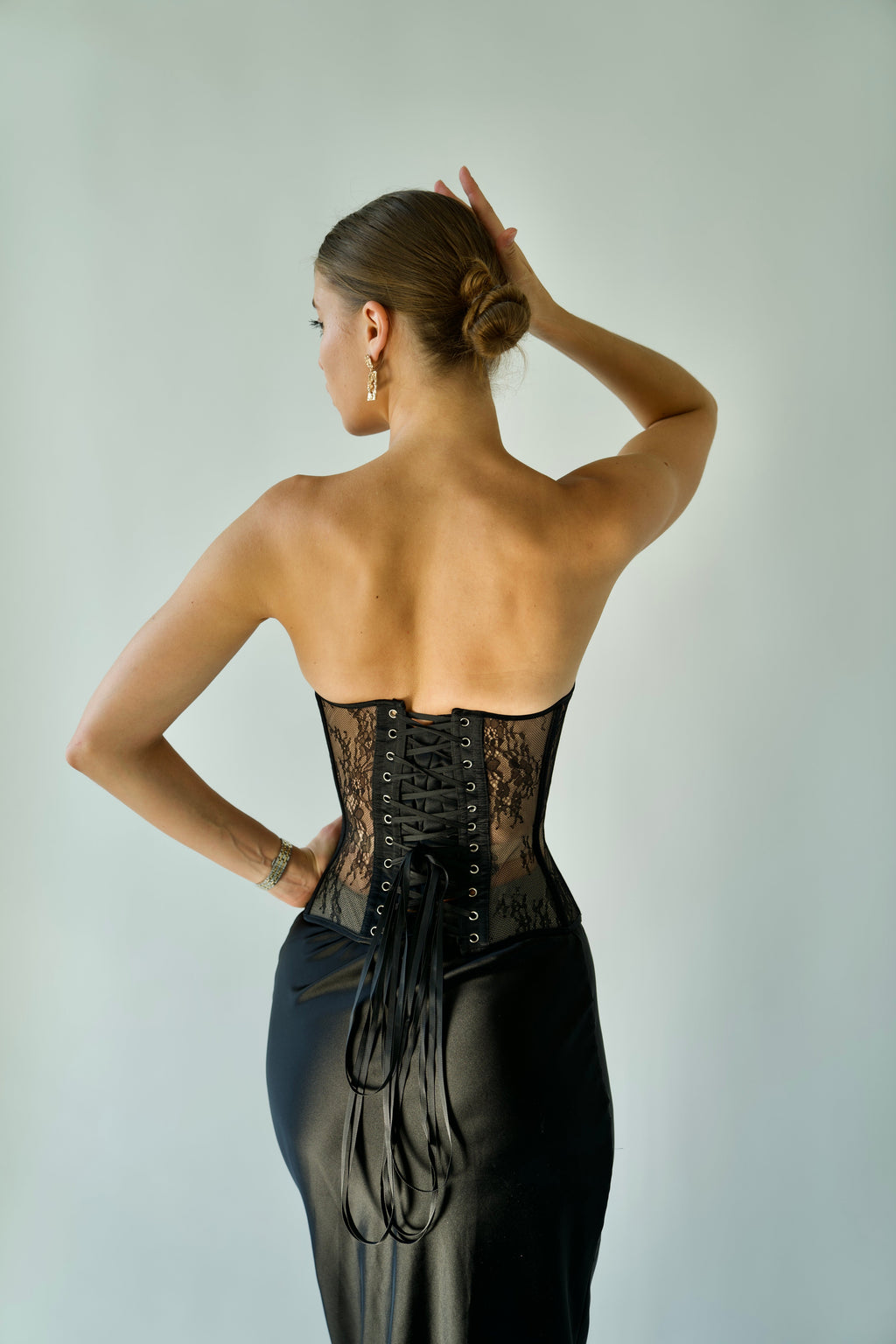 Bestolivia Corset - Elegant Waist Cincher for an Hourglass Silhouette