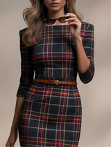 Classic plaid three-quarter sleeve midi dress
